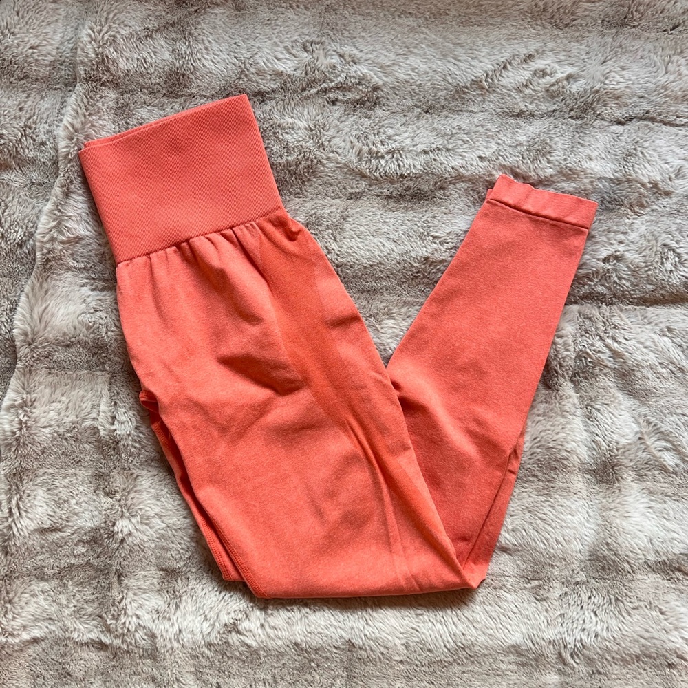 Pink workout leggings